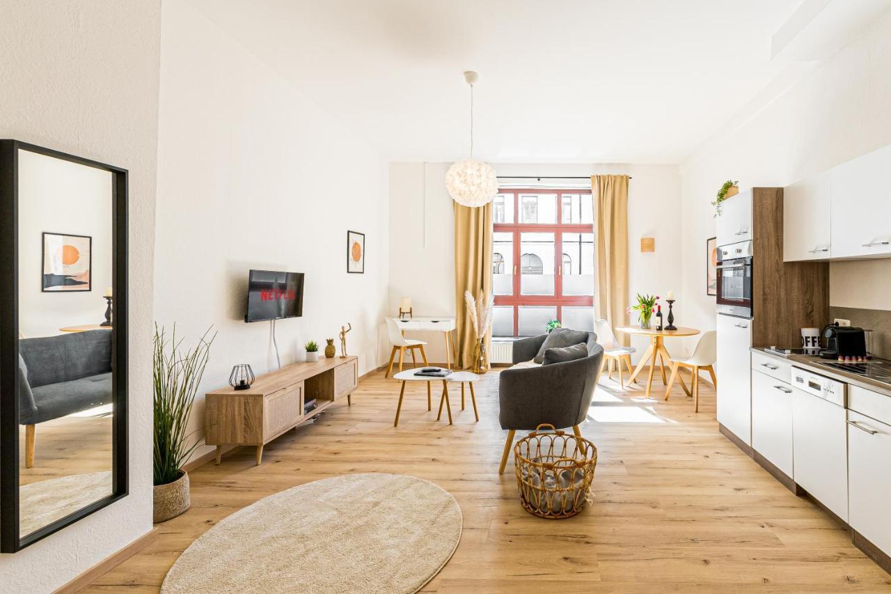 Zentral Clara-zetkin-park Kuche Netflix Apartment Leipzig